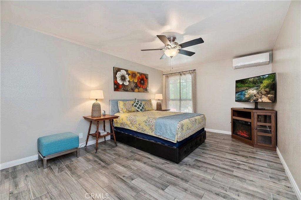 listing image 130729020784052231811