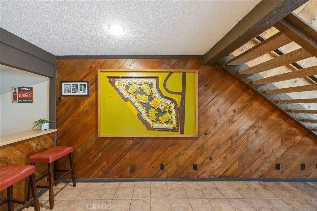 listing image 130729105675319268987