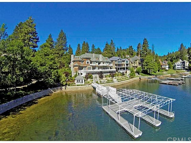 Arrowhead Woods - Residential