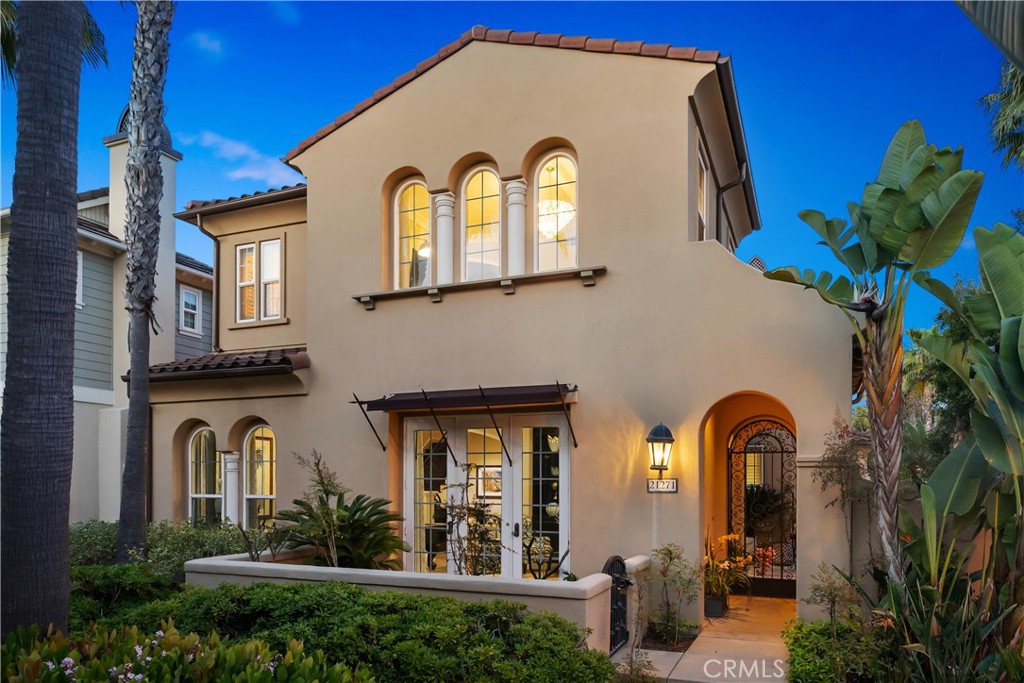 21271 Prado Circle