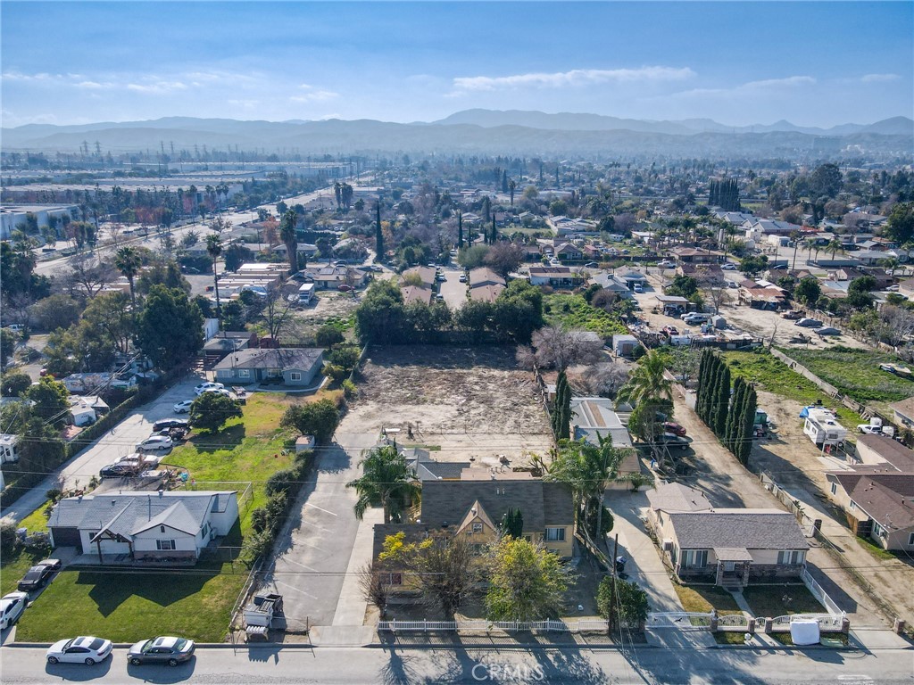 1965 E San Bernardino Avenue