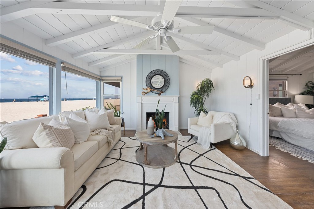 Balboa Peninsula Point (BLPP) - Residential