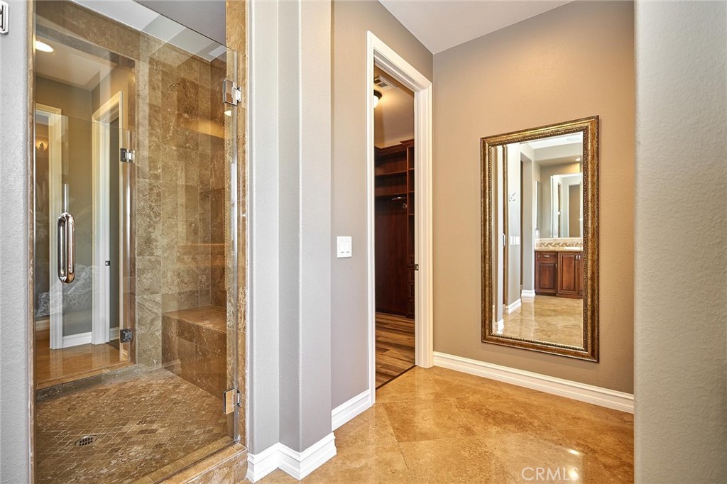 ,Manor - Residential