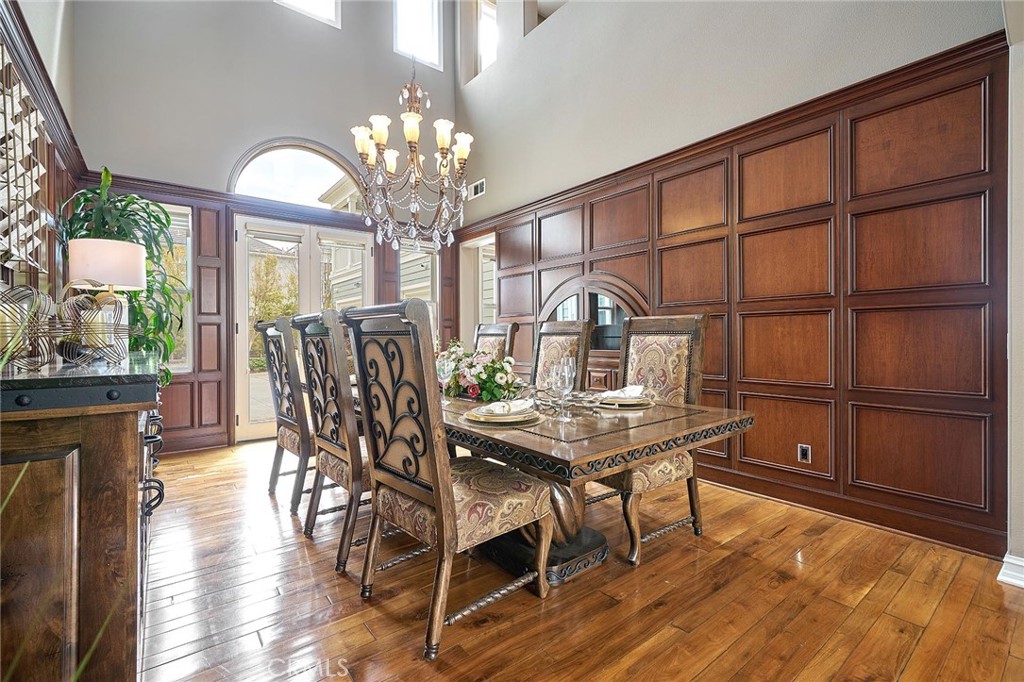 ,Manor - Residential