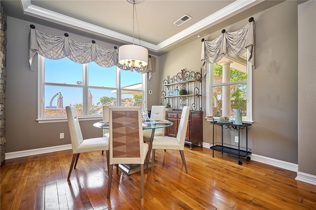 ,Manor - Residential