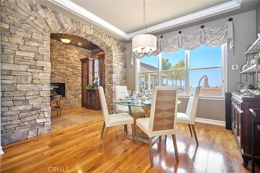 ,Manor - Residential