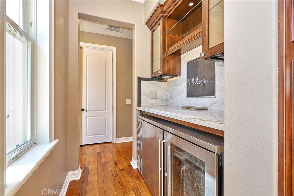 ,Manor - Residential