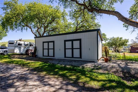 A home in Templeton