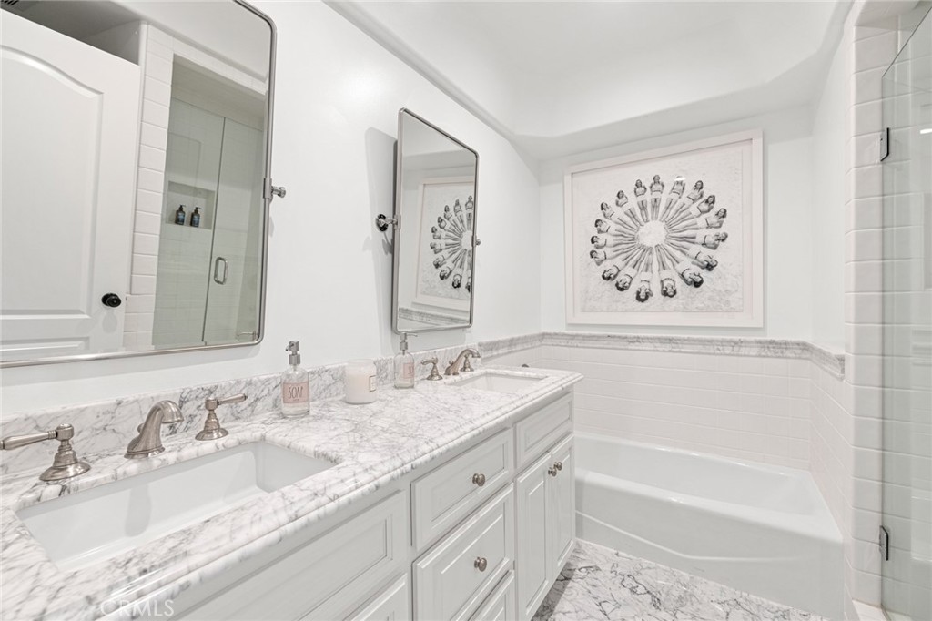 Hunt Club (HC) - Residential