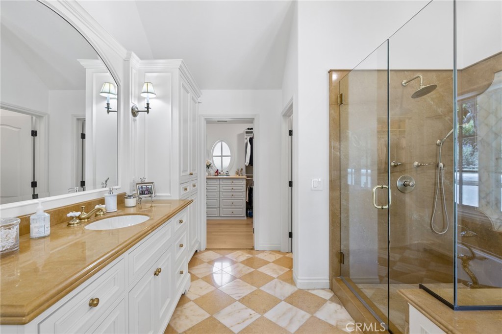 Hunt Club (HC) - Residential