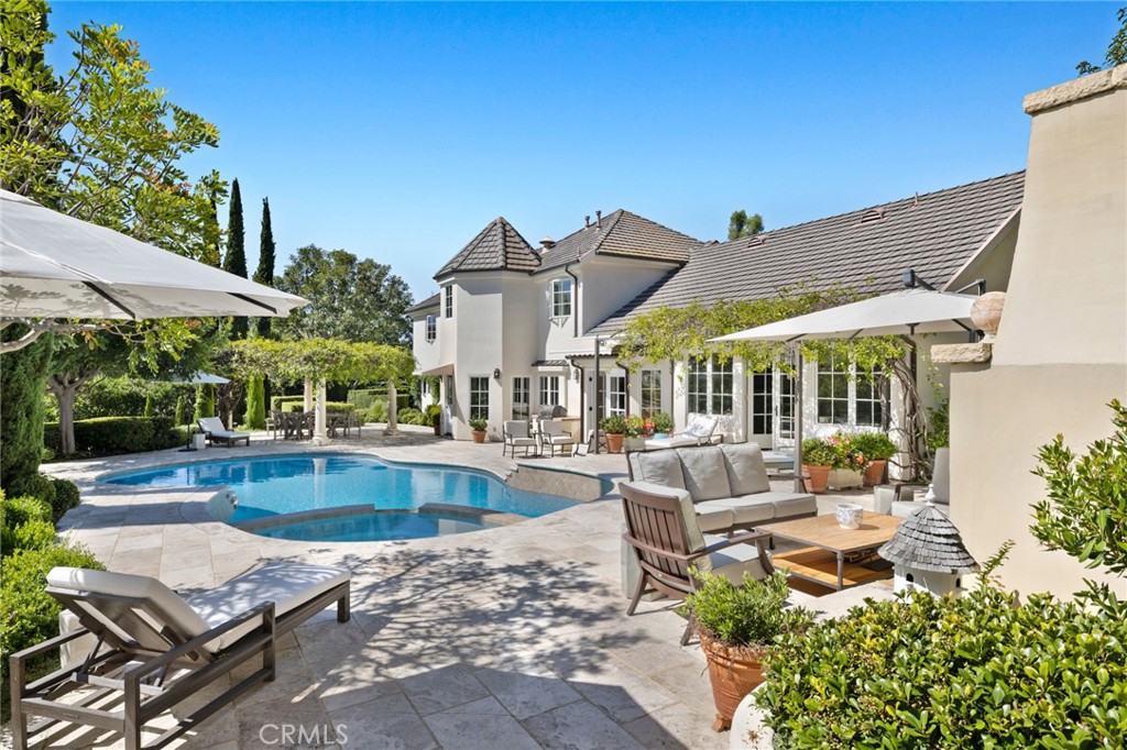 Hunt Club (HC) - Residential