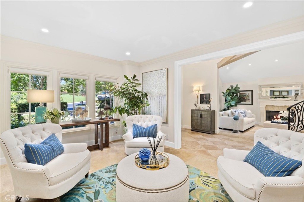 Hunt Club (HC) - Residential