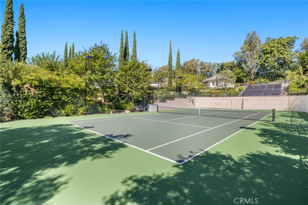 Hunt Club (HC) - Residential