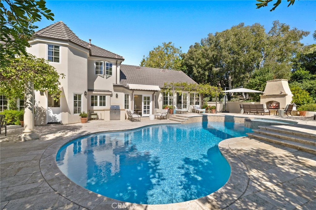 Hunt Club (HC) - Residential