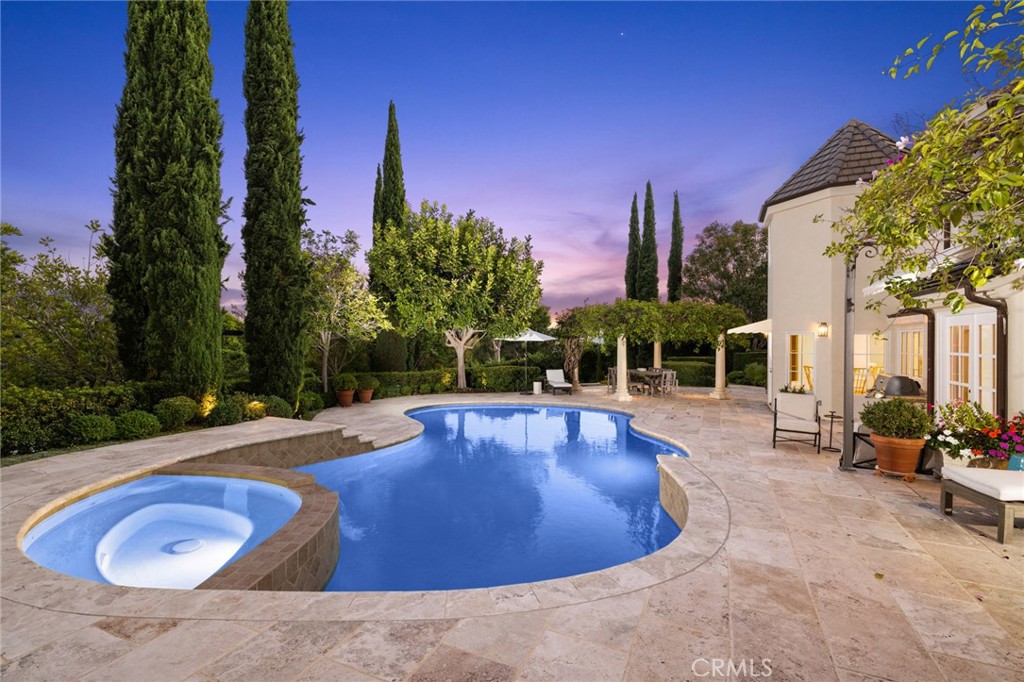 Hunt Club (HC) - Residential