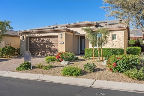 51389 longmeadow street indio ca 92201