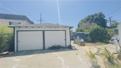 A home in Inglewood