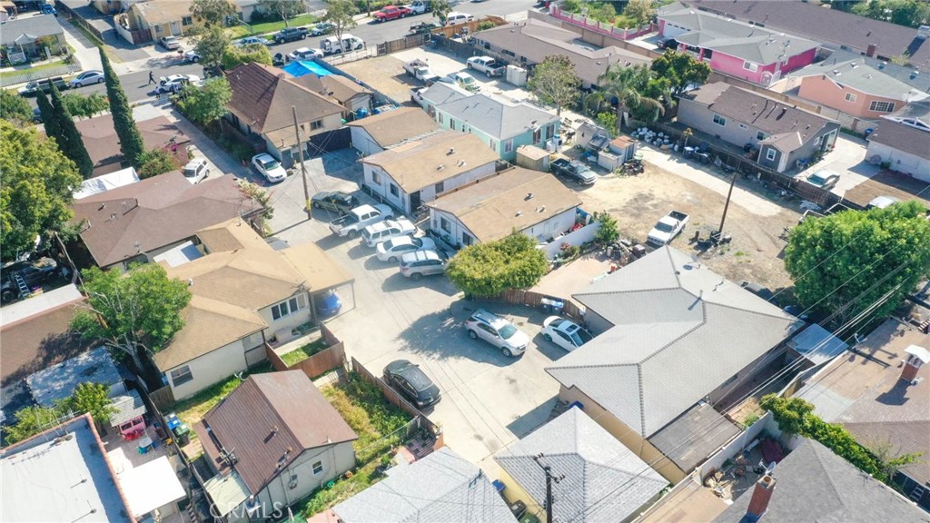 3317 W Camille Street