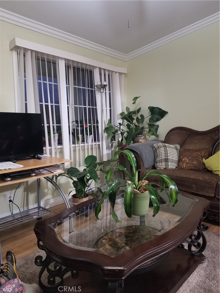 Properties 3 2236 Broach Avenue