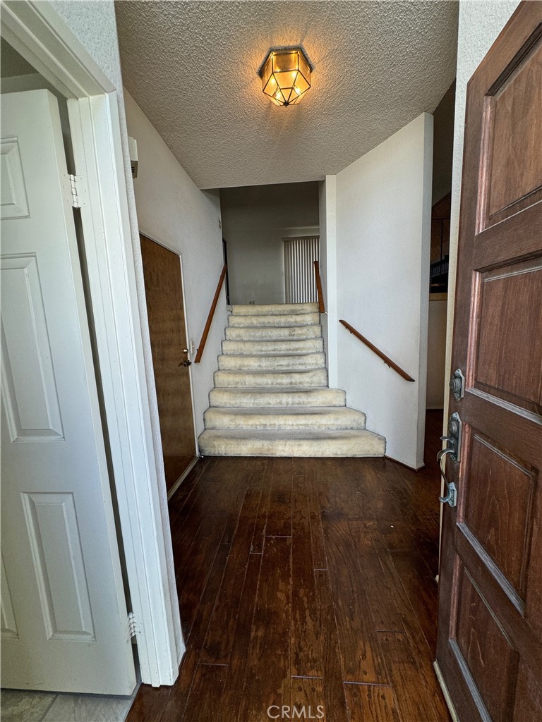 Photo 3 of 15 of 16939 Dalton Ave B condo
