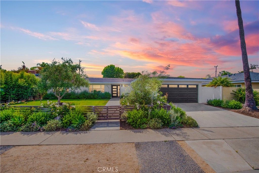 listing image 130726884174270163305