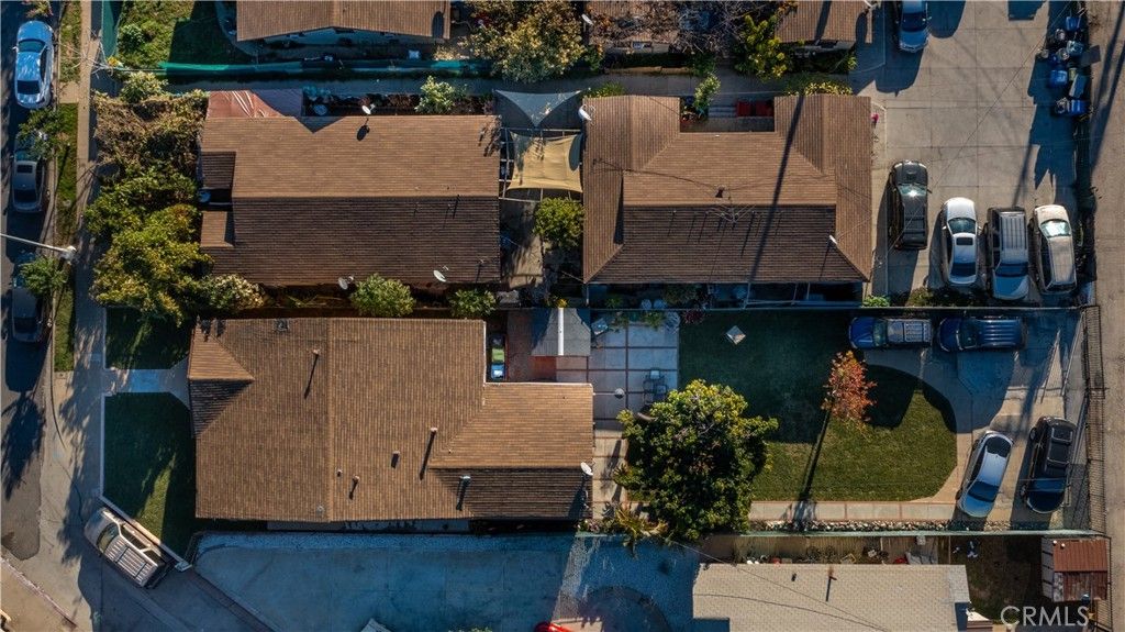 listing image 130724176204938033356