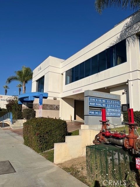 Photo of 1118 S Garfield Avenue #202, Alhambra, CA 91801 (MLS # WS24243744)