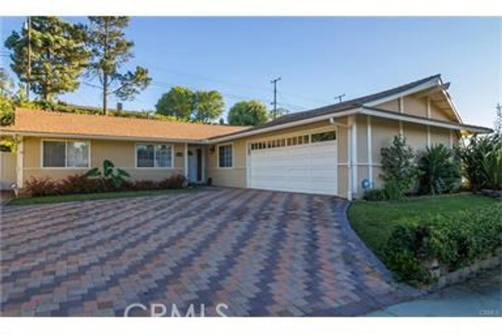 listing image 130721595526387648401