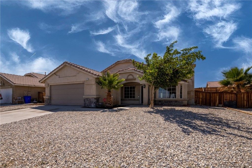 listing image 130721894023675460583