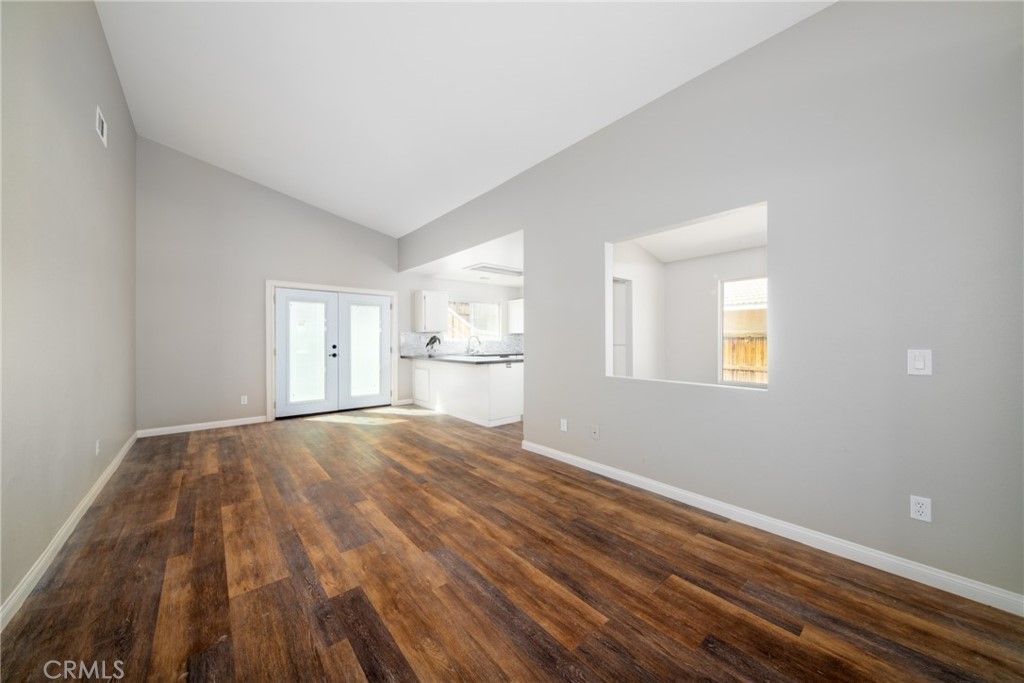 listing image 130721512151710338274