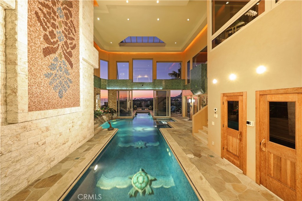 Ritz Cove (RC) - Residential