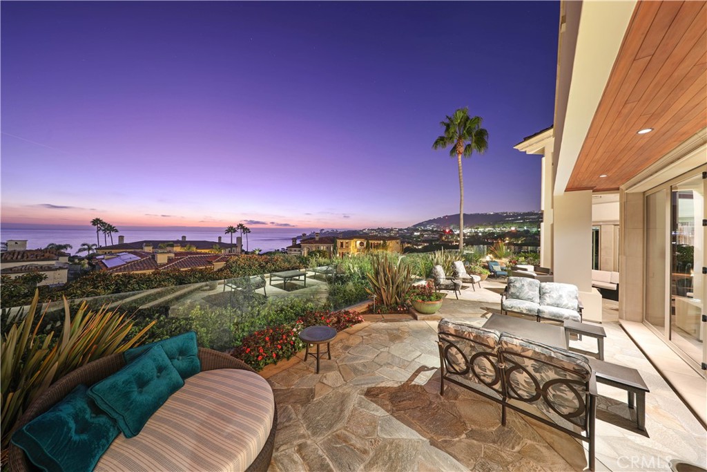 Ritz Cove (RC) - Residential