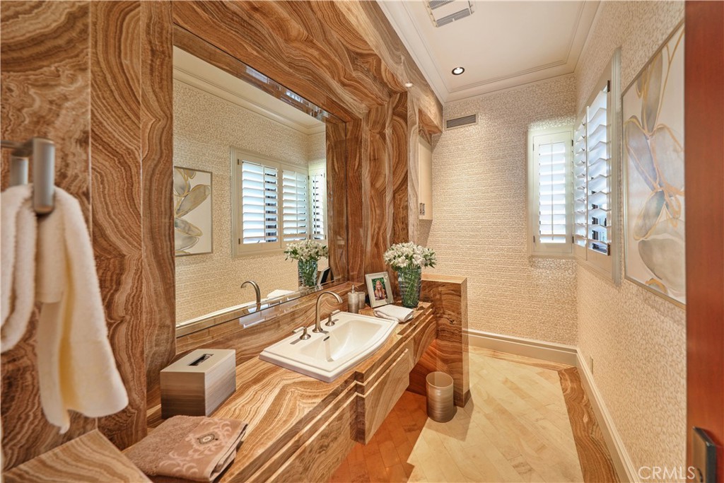 Ritz Cove (RC) - Residential