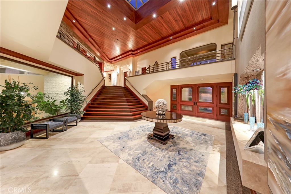 51 Ritz Cove Drive
