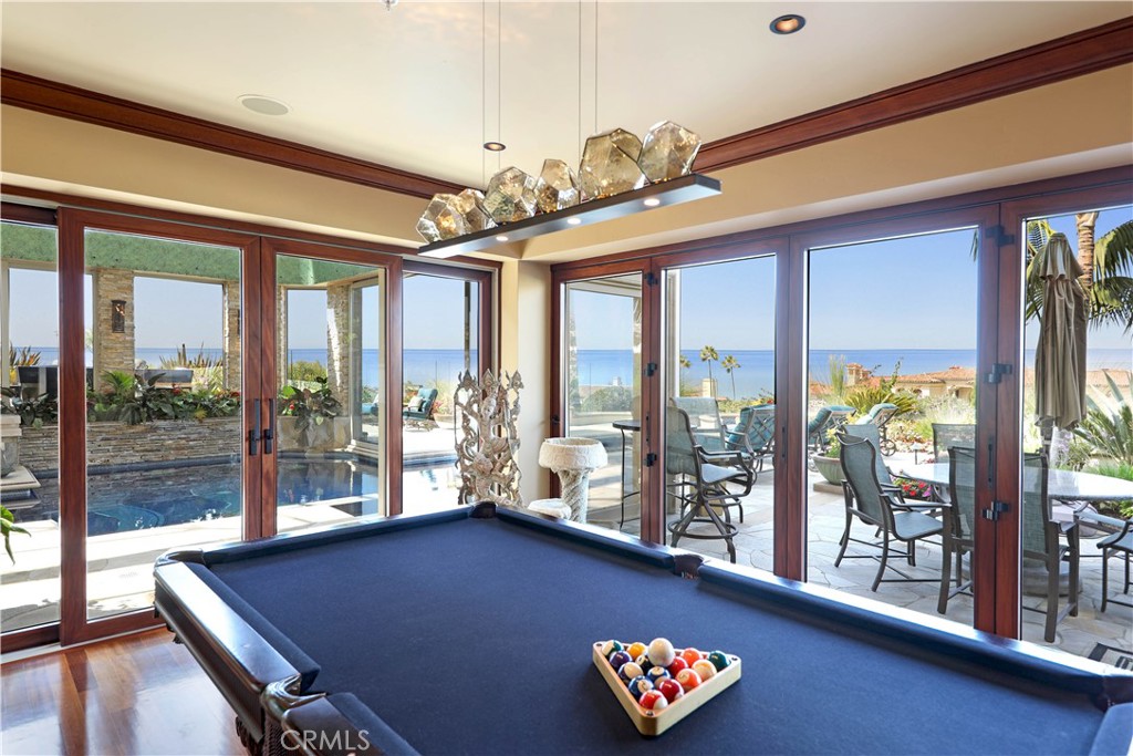 Ritz Cove (RC) - Residential