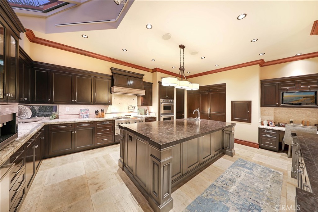 Ritz Cove (RC) - Residential