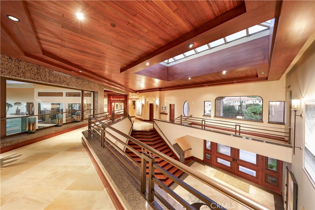 Ritz Cove (RC) - Residential