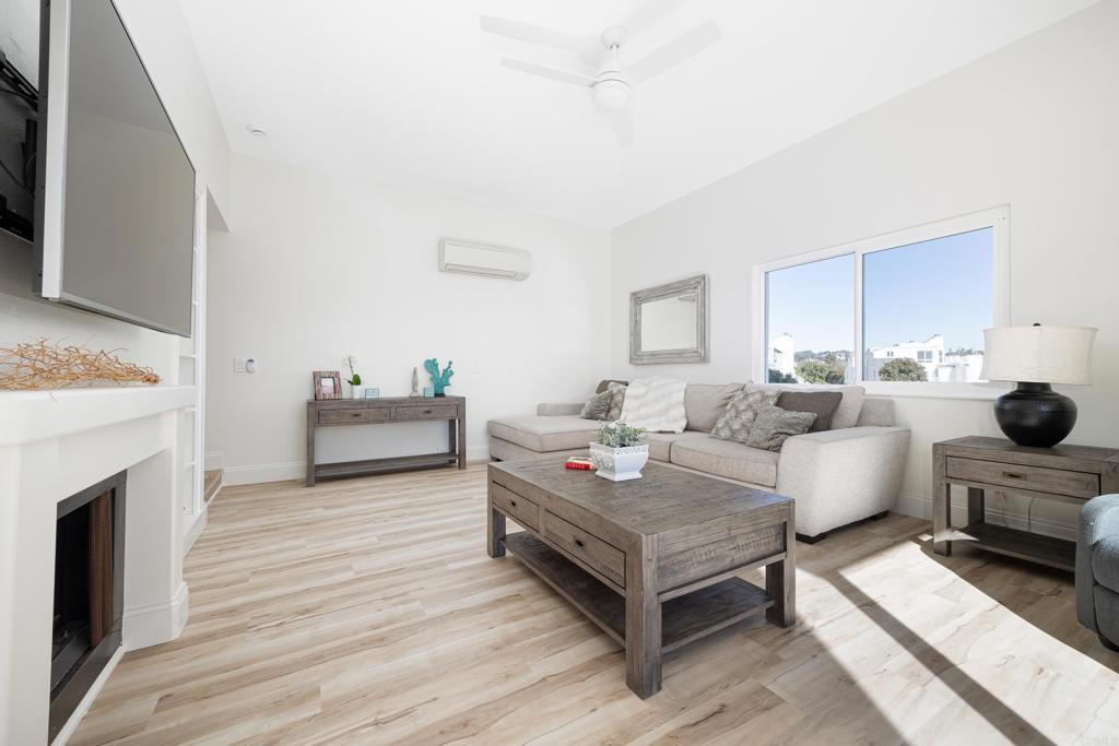 251 Turf View Drive