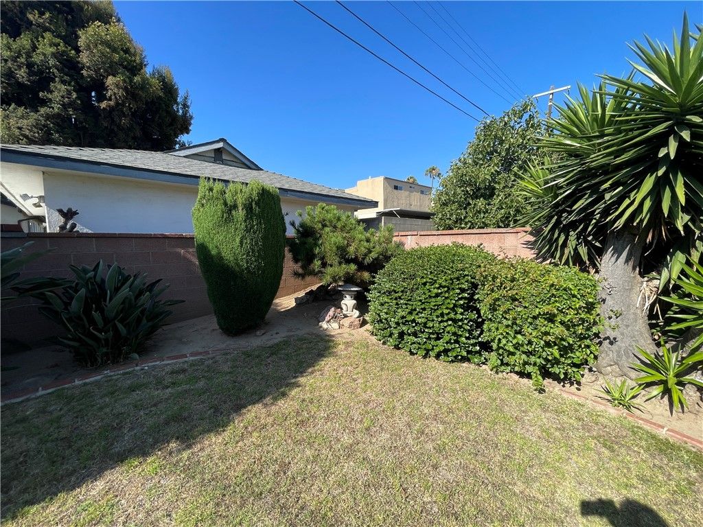 listing image 130727699063761563944