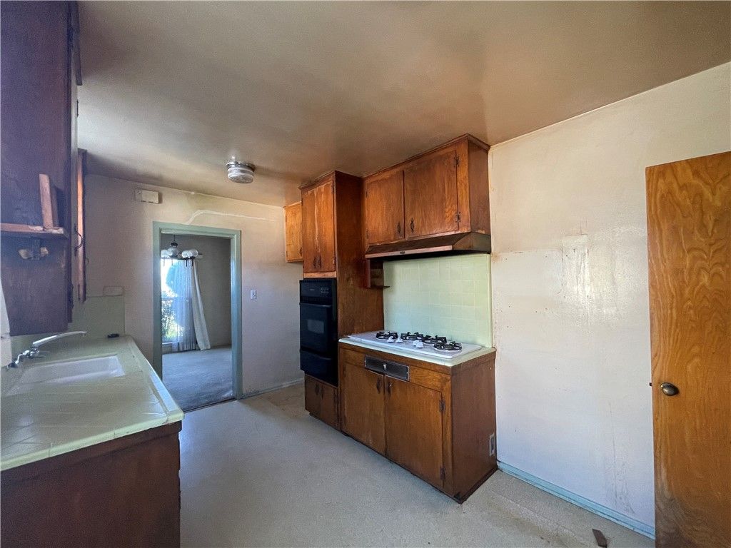 listing image 130725092883982195621