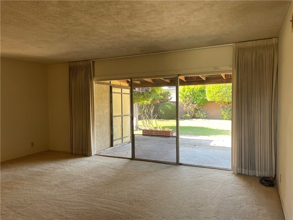 listing image 130724856752005845299