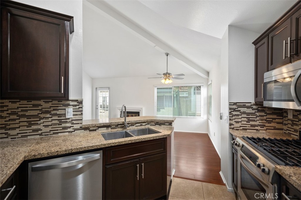 Expressions (RNE) - Residential Lease