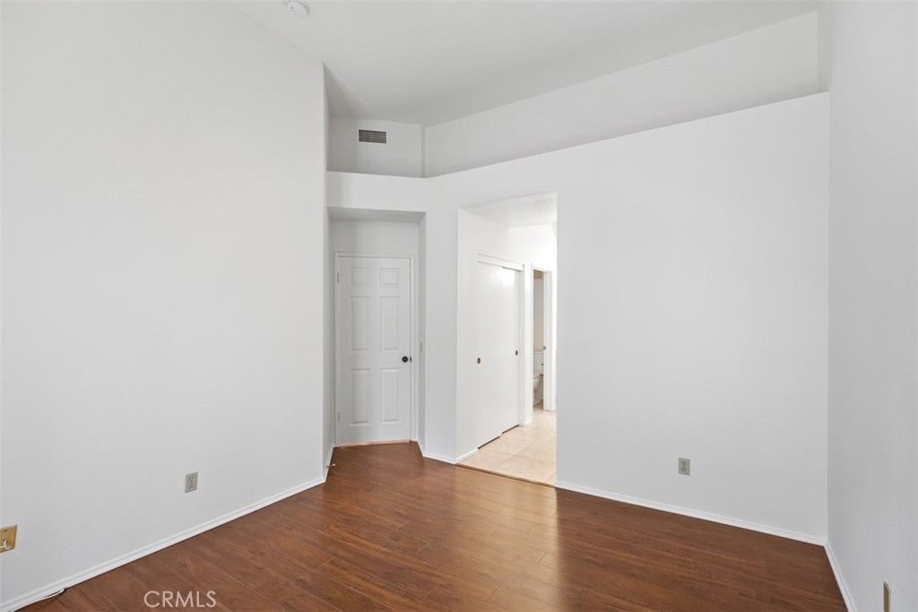 Expressions (RNE) - Residential Lease