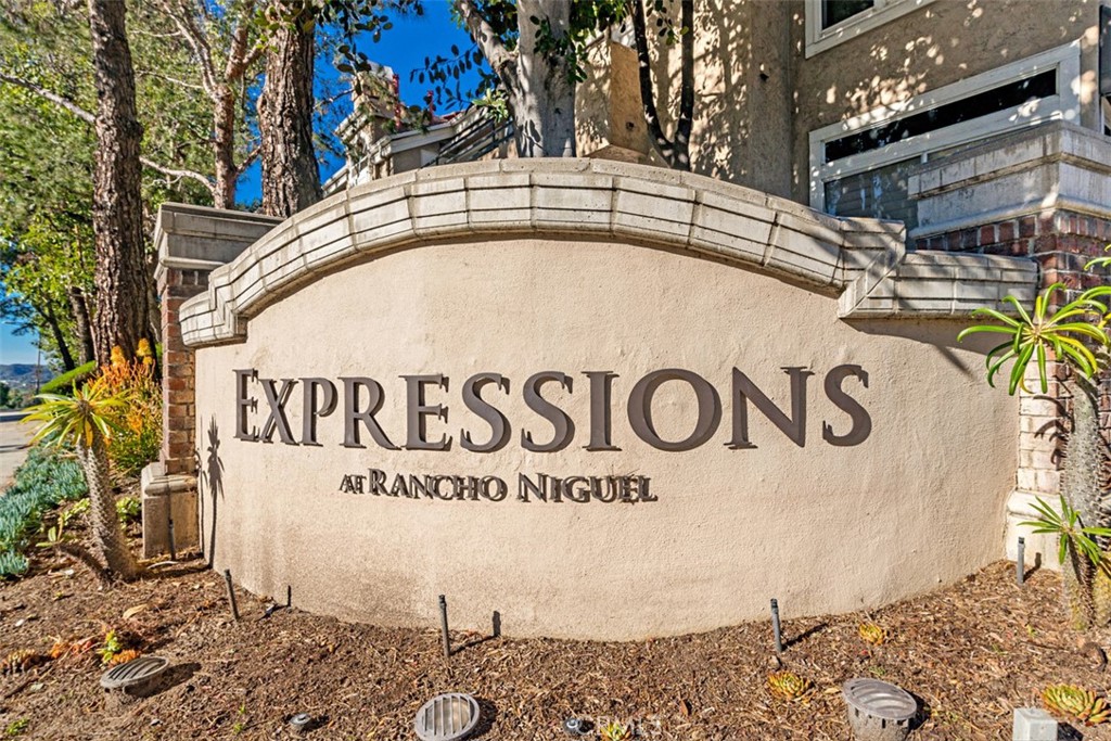 Expressions (RNE) - Residential Lease