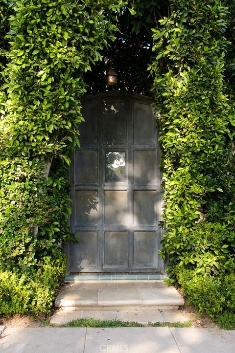 A home in Pasadena