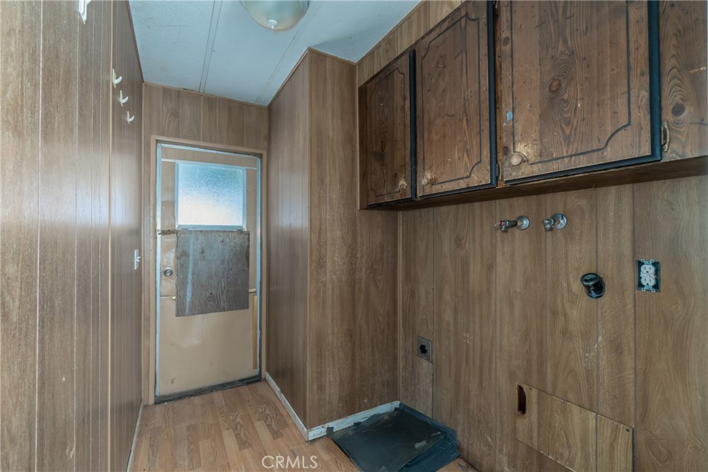 Photo 25 of 40 of 6613 Collier Avenue mobile home
