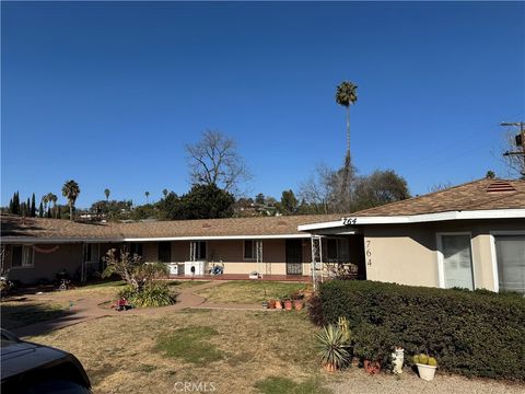 764 Eucalyptus Avenue Vista CA 92084