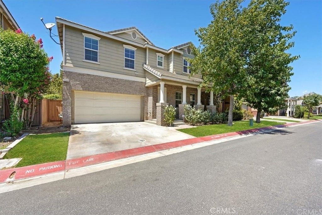 listing image 0