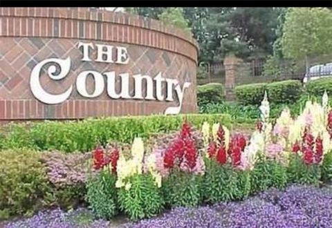 Photo of 1925 Derringer Ln, Diamond Bar, CA 91765 (MLS # CV23114913)