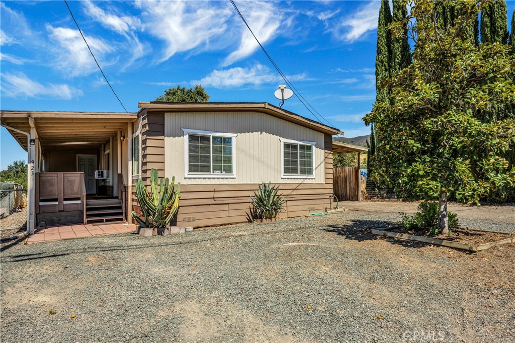 View Nice, CA 95464 mobile home